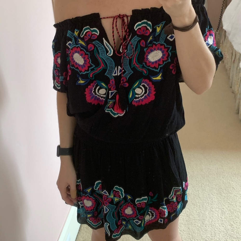 Parker dress with beautiful embroidery